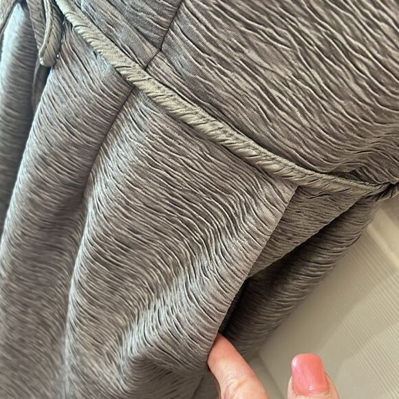 AX Paris Curve Pantsuit Sz US 16 UK 20 Pewter Silver V Neck Sleeveless 💯 Poly - Picture 4 of 9